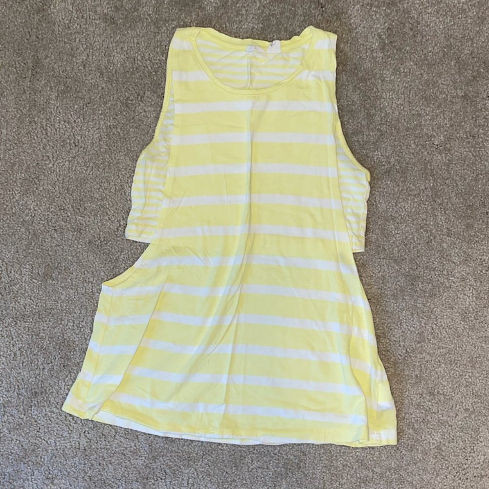 Roxy Layered Tank Top In Striped Yellow